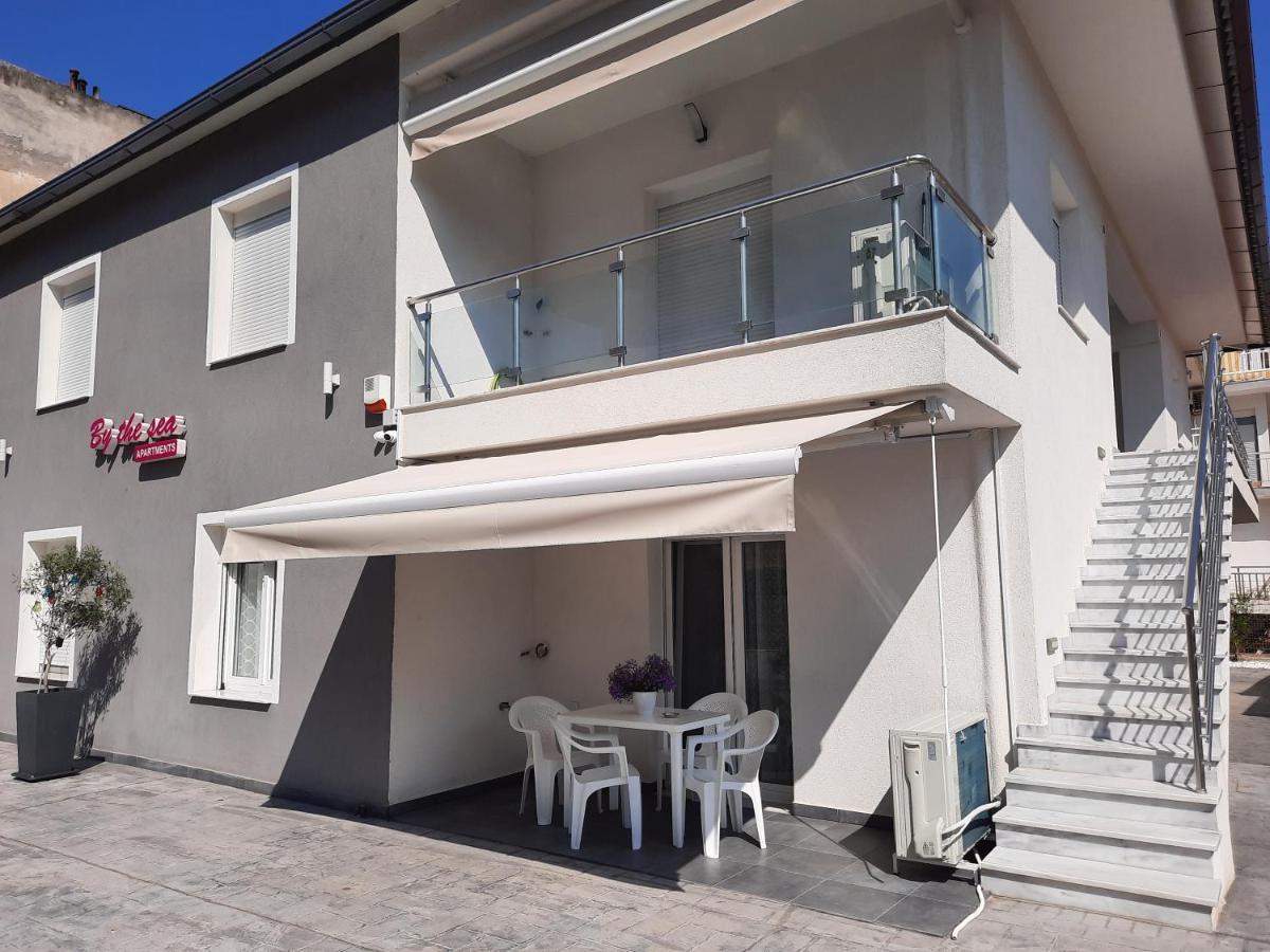 By The Sea Appartement *