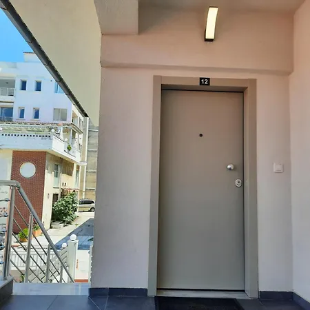 Appartement By The Sea à Peraía Extérieur photo