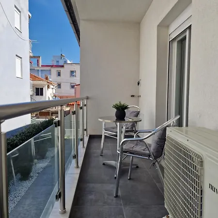 Appartement By The Sea à Peraía Extérieur photo